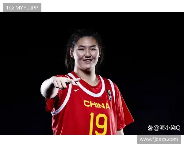 张子宇 2 米 26 身高成亚洲女篮 “禁飞区”!热身赛单场 5 次封盖震撼全场 张子宇 2 米 26 身高成亚洲女篮 “禁飞区”!热身赛单场 5 次封盖震撼全场